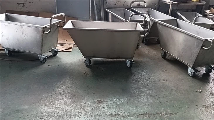 SS304 carts with swivel casters